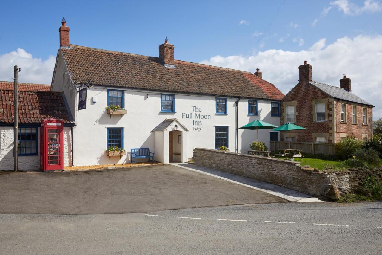 Full Moon Inn Rudge Rode Extérieur photo